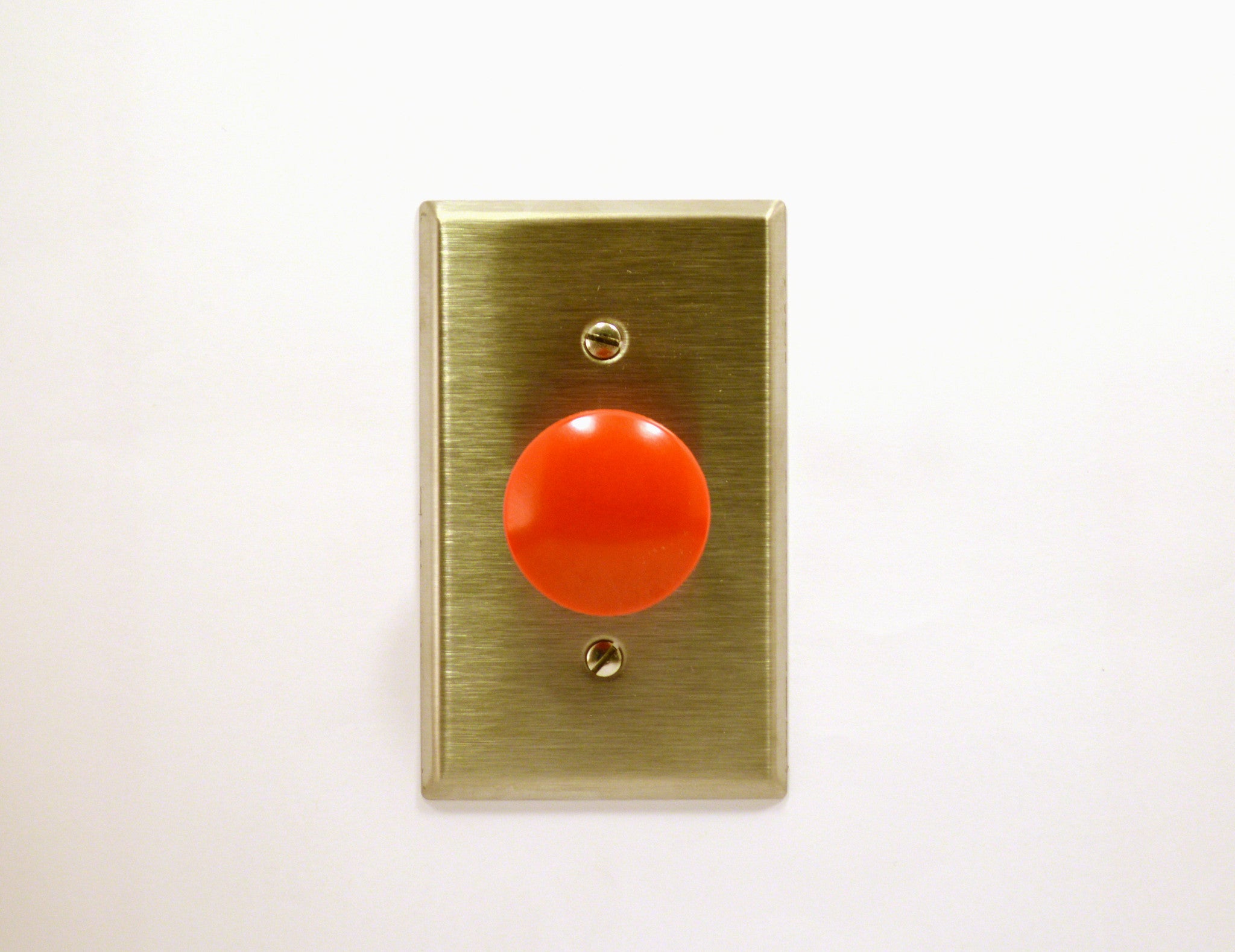 Awkward Button Awkward Engineer - Panic Button Light Switch Kit (110V/60Hz)