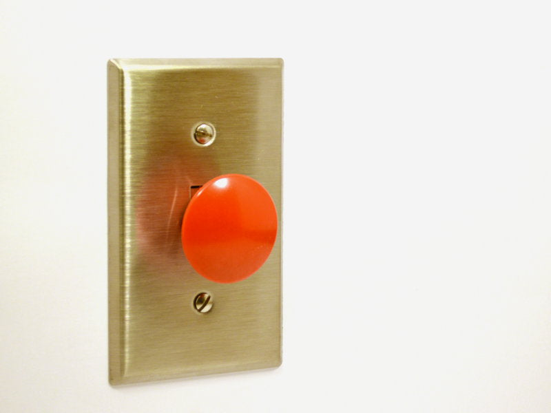 Awkward Button Awkward Engineer - Panic Button Light Switch Kit (110V/60Hz)